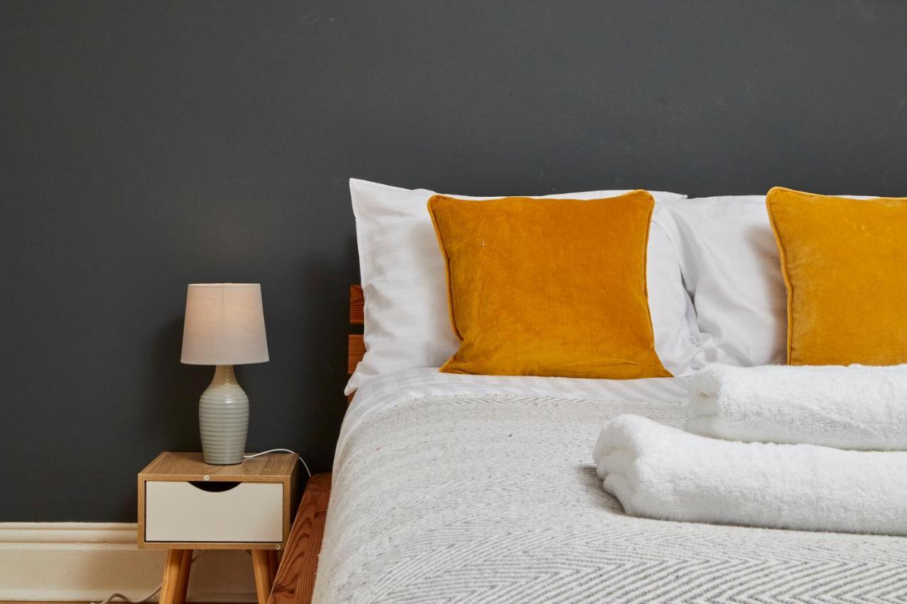 Stylish 2 Bedroom Flat - Close To Newcastle City Centre Гейтсхед Екстериор снимка